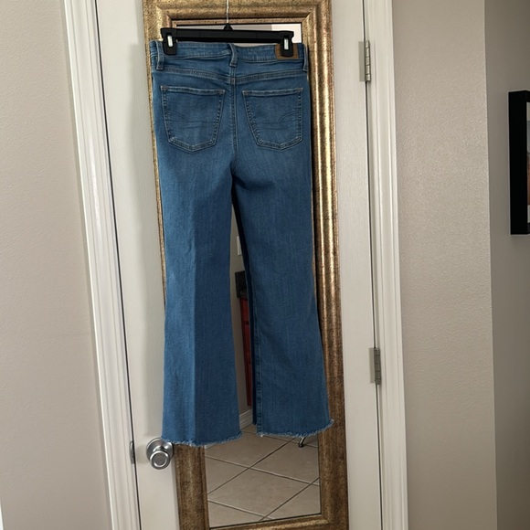 American Eagle Kick Boot Crop Jeans - Picture 2 of 9